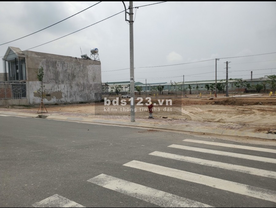 ĐẤT NỀN MẶT TIỀN QL13 Bình Dương, SỔ RIÊNG TỪNG NỀN ( cơ sở hạ tầng hoàn chỉnh, full thổ cư )