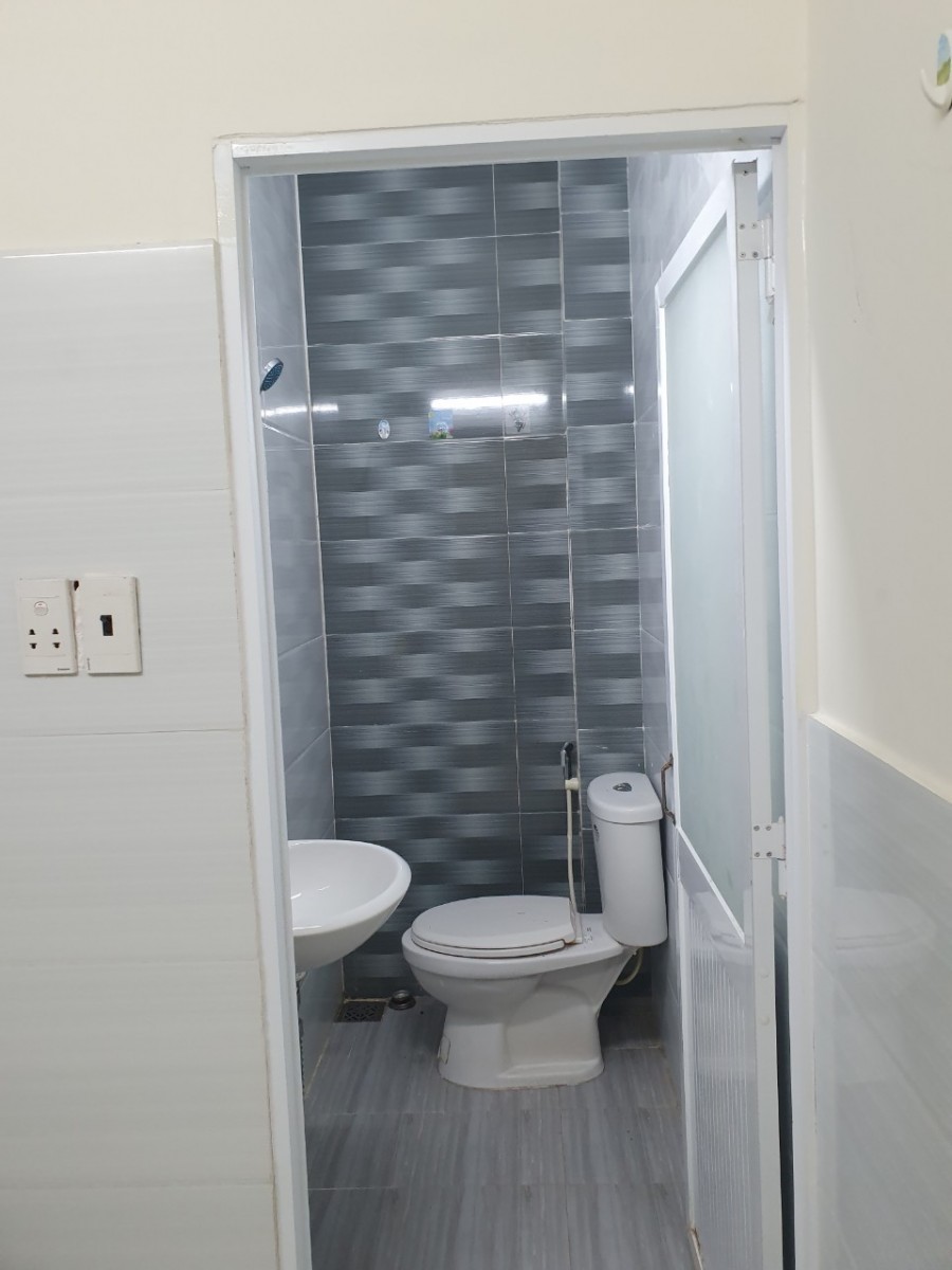 HẺM XE HƠI, NHÀ CỰC ĐẸP – KD SẦM UẤT NGUYỄN VĂN QUÁ , Q.12, DT=45m2, Giá 3,55 tỷ