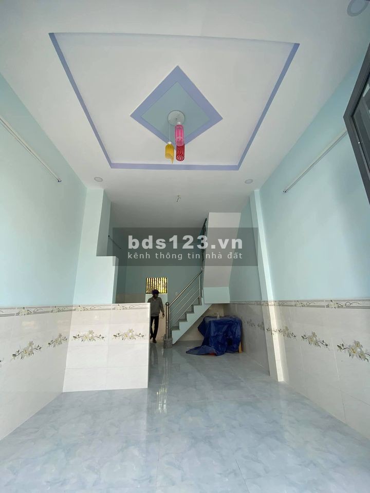 Bán gấp nhà đường Lê Hồng Phong Quận 10 3 tầng 10m2 970 triệu - 0798919986