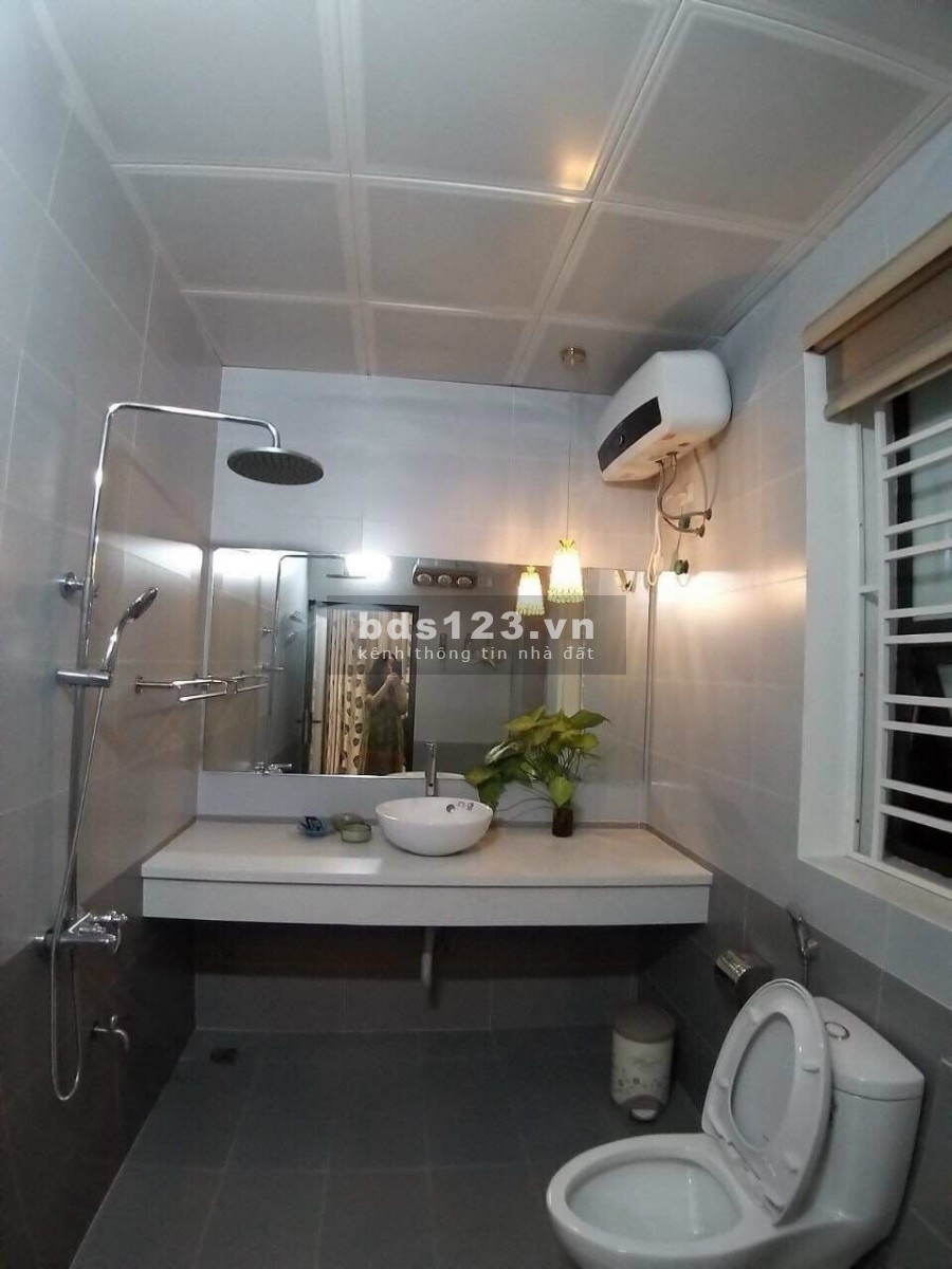 Bán nhà phố Kim Sơn, ph Tân Bình, TP HD 94.7m2, mt 6m, 3 tầng, 3.65 tỷ, gara