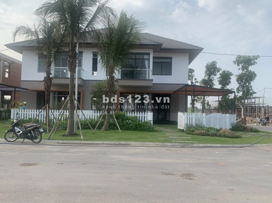 Bán Biệt Thự 10*20m, SHR, Vay NH 70%, Nhận Nhà Ngay