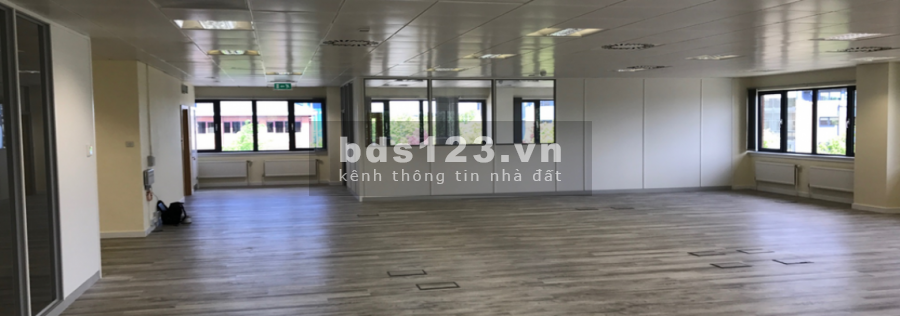 Cho thuê văn phòng phố Bùi Thị Xuân Hai Bà Trưng diện tích 100m2 x 7tầng, .