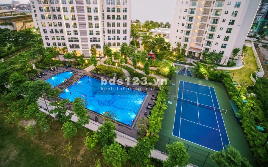 Chính chủ Bán CCCC tầng cao Toà L4 Ciuptra 58m2