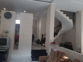BÁN NHÀ TRUNG TÂM THỦ ĐỨC DT 96 M2 GIÁ CHỈ 4.9 TỶ