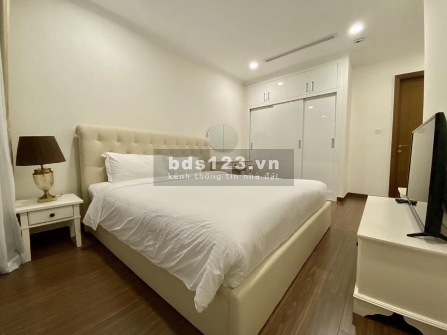 Bán gấp căn hộ 3pn Vinhomes Central Park: 113m2, view sông: 6,95 tỷ