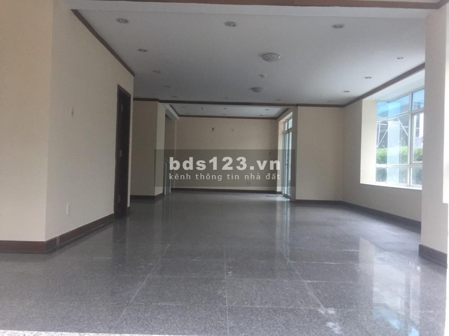 Cho thuê shop house CC Hoàng Anh An Tiến 188m2. Vừa ở vừa kinh doanh cực kỳ thuận tiện.