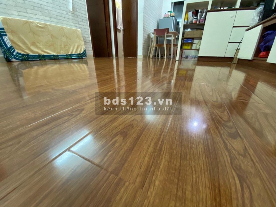 Cần bán căn Tecco 58m2 2pn 2wc nhà sạch đẹp view ngoài tầng trung giá rẻ chỉ 1,57 tỷ bao hết
