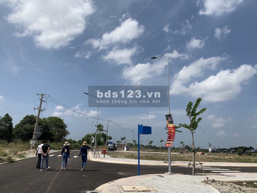 Bán đất sổ đỏ bên Bà Rịa có 100 m2 thổ cư