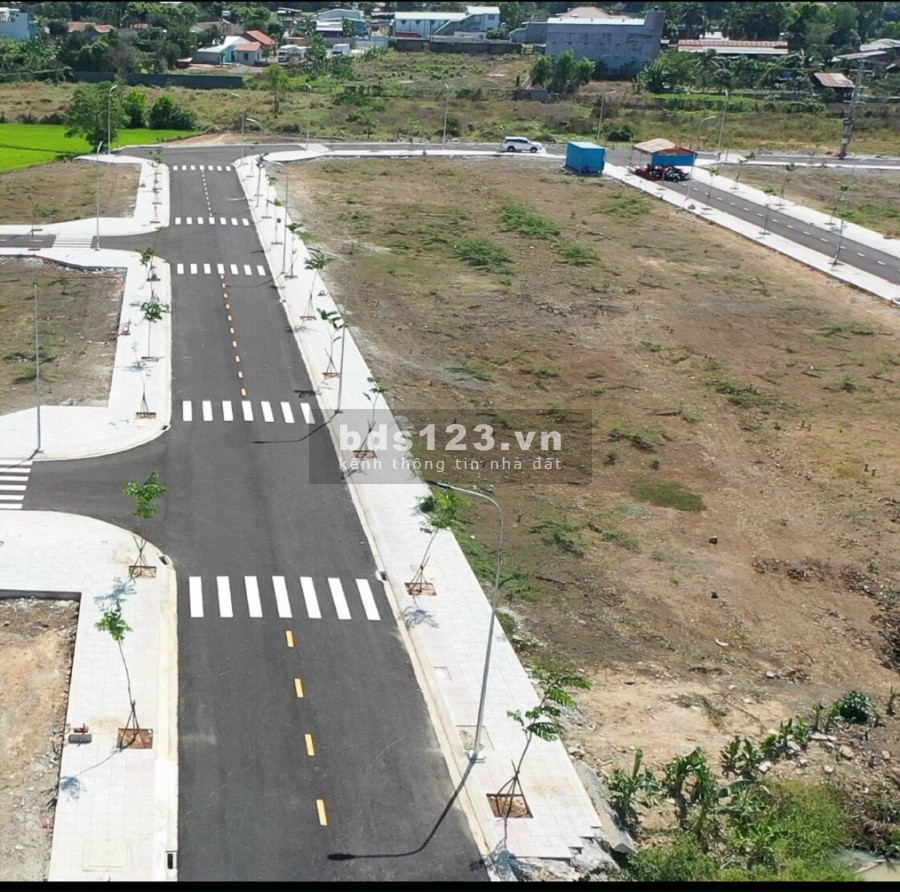 Bán đất sổ đỏ bên Bà Rịa có 100 m2 thổ cư