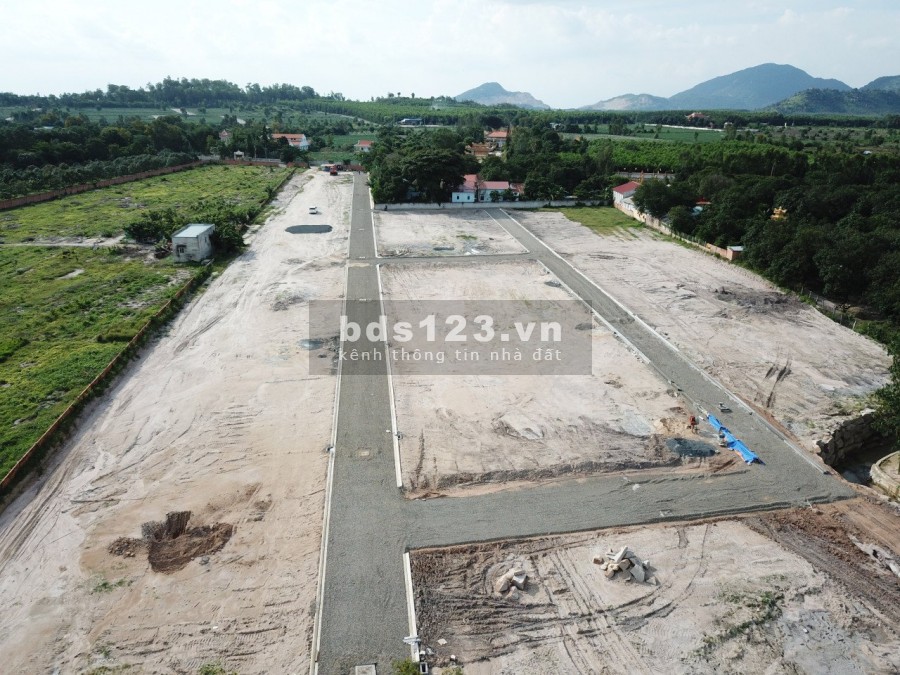 Lô đất đẹp, sinh lợi cao khi đầu tư, chính chủ sổ riêng xã Tân Hòa