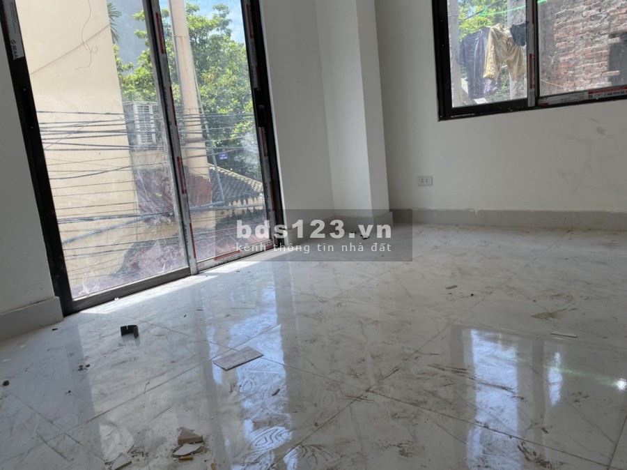 Bán nhà tại Mỹ Đình sổ đỏ nở hậu 5 tầng bao đẹp