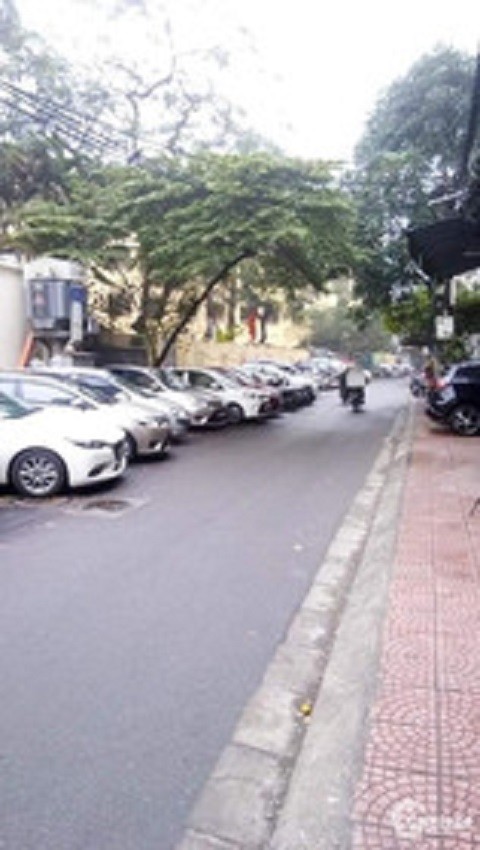 Bán nhà phố Tô Hoàng, Hai Bà Trưng 80m2, MT 5m, ôtô, giá 7,8 tỷ, ( thương lượng).