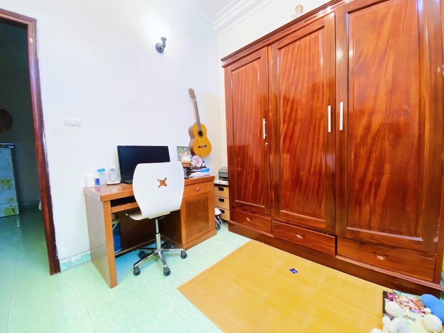 Bán Nhà Hiếm Tôn Đức Thắng, Đống Đa 35m2 3 Tầng Giá Hiếm 3 Tỷ