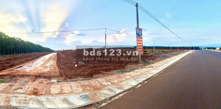 Bán đất đối diện quảng trường trung tâm, khu hành chính mới Đăk Đoa, gần sân Golf FLC