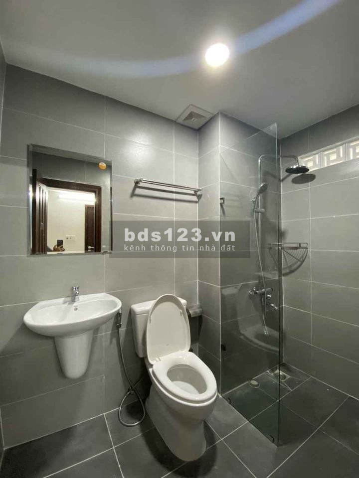 Nhà mới,Nội Thất Sang Trọng,Bán Gấp Chính Chủ: