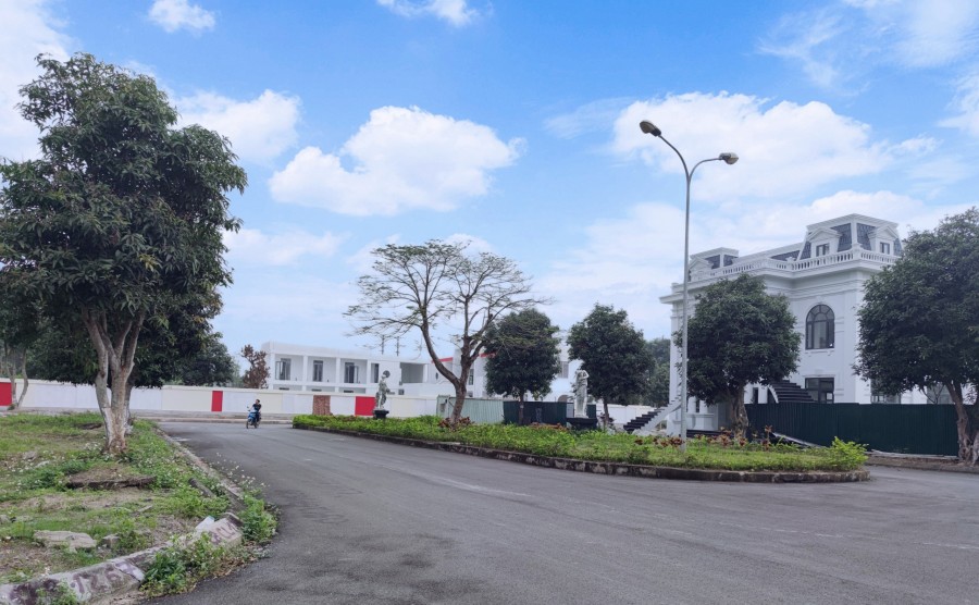 Bán nhanh lô biệt thự 220m2 chỉ 3,3 tỷ KĐT Thiên Mã Đồng Mô, Sơn Tây LH: 0931.696.222