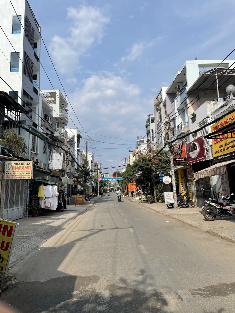 Nhà mặt tiền Nguyễn Văn Công ,phường 3 ,quận Gò Vấp