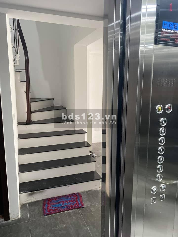 Bán nhà MP Hồ Tùng Mậu 60m2 x 7 tầng thang máy MT 5m vỉa hè rộng, KD tốt giá 24 tỷ. LH 0912442669