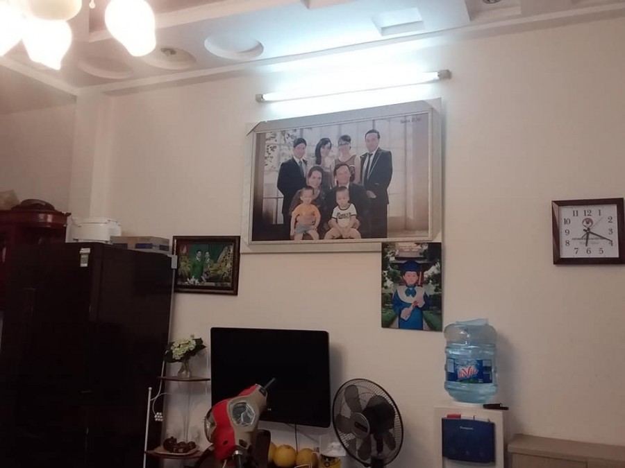 Cần bán gấp nhà đẹp sát phố Hoàng Văn Thái 5 tầng MT5m Kinh Doanh Chỉ 6.35 tỷ