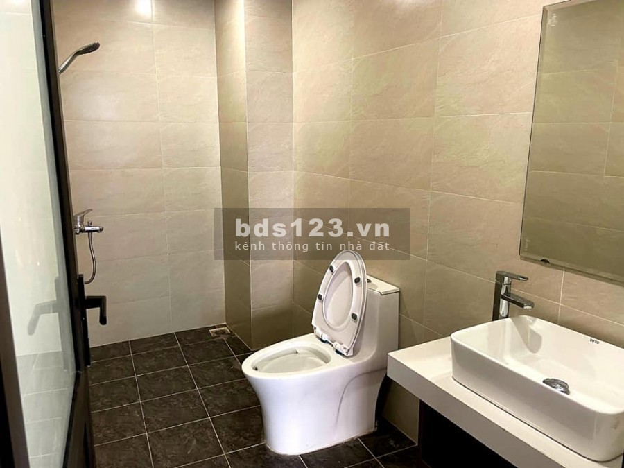 NHÀ VỪA Ở VỪA KINH DOANH CỰC PHẨM KIM MÃ- BA ĐÌNH, HÀ NỘI 3 tầng giá 3.5 tỷ