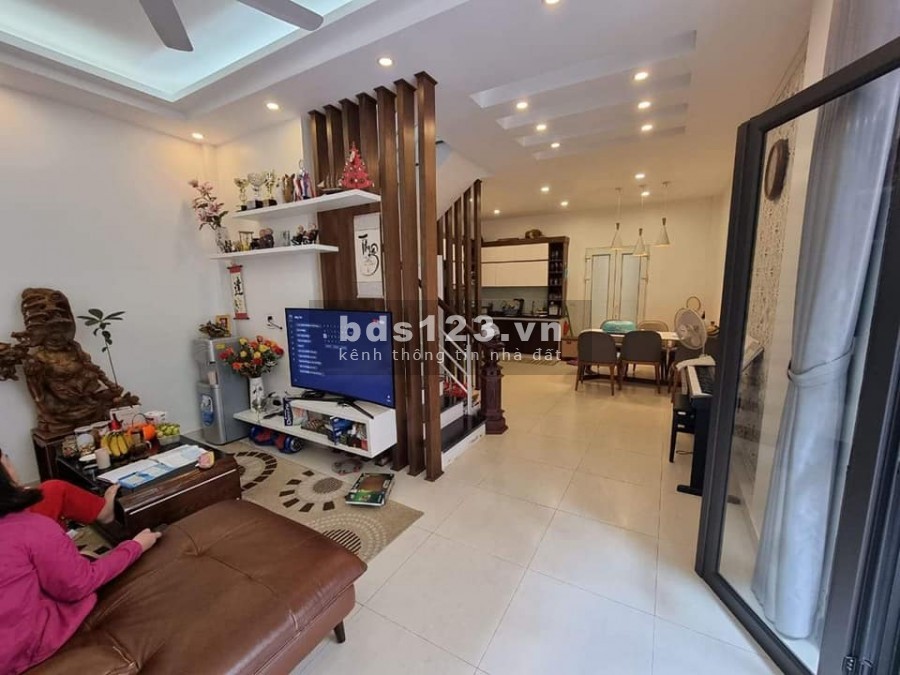 Bán nhà 6 phòng ngủ diện tích sử dụng 150m2, 4 tầng siêu rộng Tân kì Tân Quý, phường Tân Sơn Nhì, Tân Phú