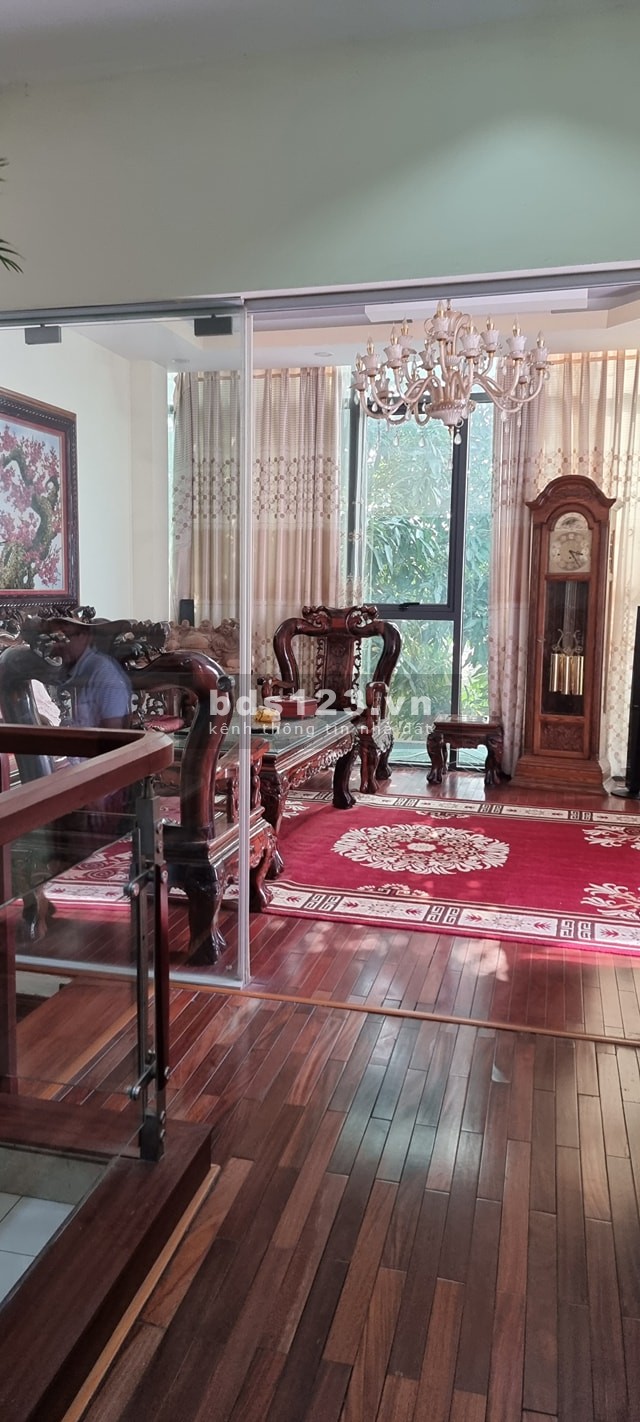 BÁN NHÀ ĐẲNG CẤP Khu Biệt Thự Bộ Công An, LÔ GÓC GARA THANG MÁY