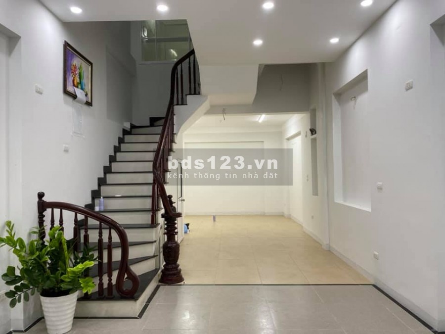 Bán nhà Quang Trung, 60m2 5tầng, MT5m, Oto đỗ cửa, nhỉnh 5 tỷ