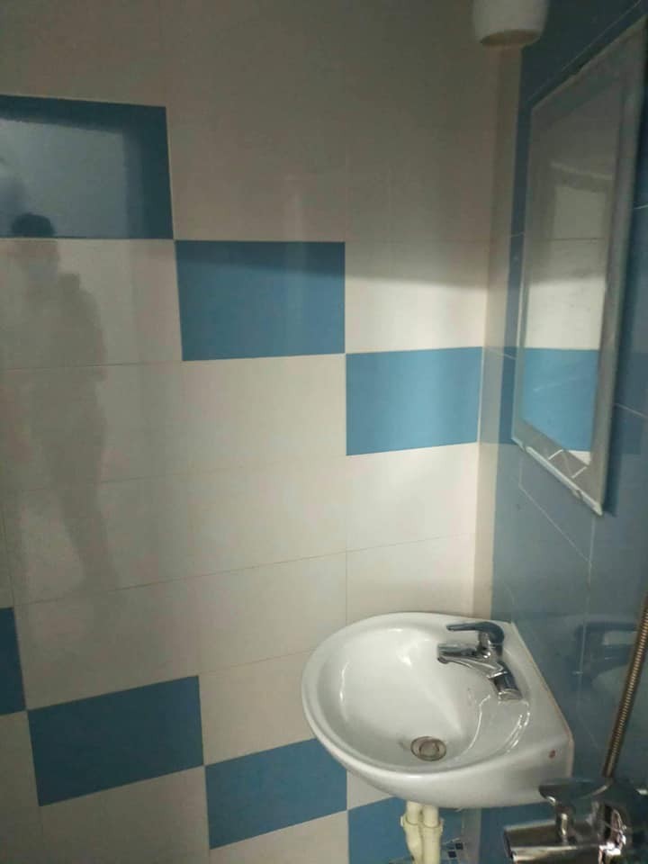 Cho thuê 420tr/năm, Hào Nam, 45m2, 5 tầng, 9 căn hộ, giá 5 tỷ. LH 0988797408