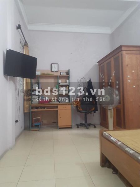 Nhà phố đường Giáp Bát, Kim Đồng, Hà Nội, diện tích 54m2, mặt tiền 6m, giá mềm 4.1 tỷ