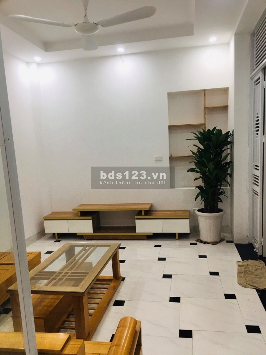 BÁN NHÀ CÁCH MẶT PHỐ QUANG TRUNG 50m NHÀ MỚI ĐẸP NHƯ NGỌC TRINH NHỈNH 2 TỶ