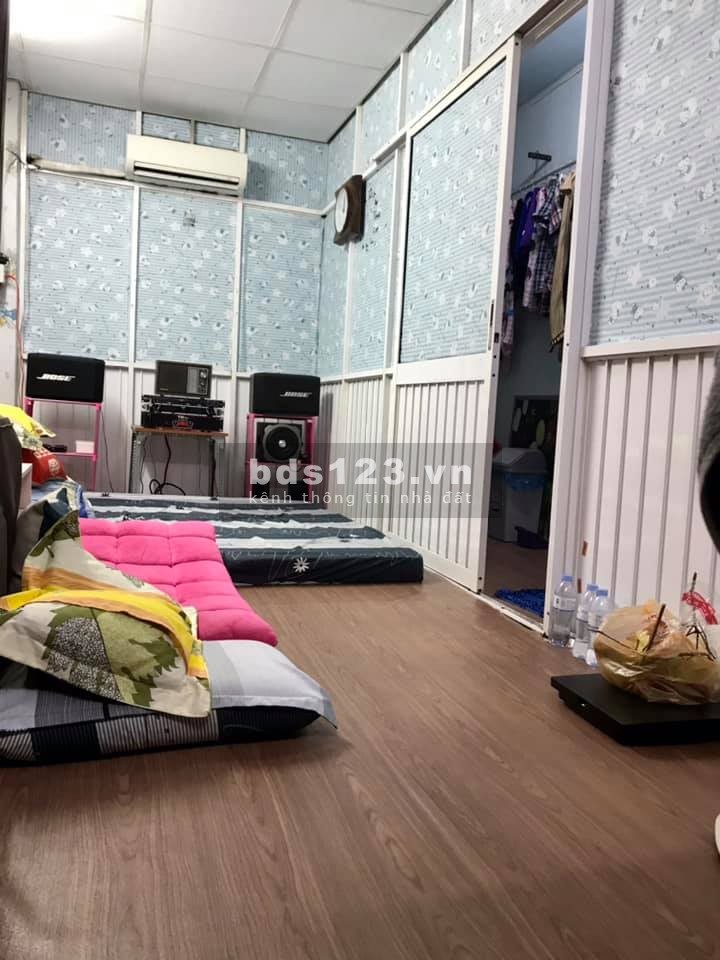 Bán Nhà Quận 11 hẽm ba gác cách 2 căn ra hẽm xe tải – Gía 3.3 Tỷ