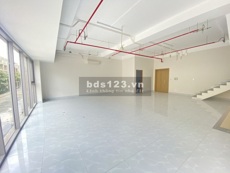 Cho thuê Shophouse Sala KĐT SALA Đại Quang Minh/ 3 sàn tổng DT 228m2 giá 75tr/ tháng LH 0909246874