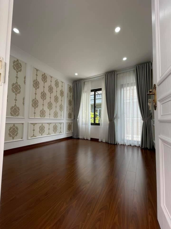 NHÀ ĐẸP KIM MÃ KINH DOANH ĐỈNH CAO TẶNG TOÀN BỘ NỘI THẤT