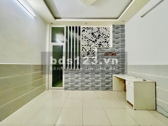 Nhà 1 Lầu 40m2 Hẻm 95 Lê Văn Lương, p.Tân Kiểng, Quận 7