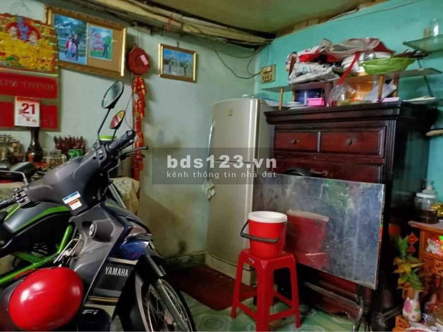 Bán nhà Quận 3 Hẻm ba gác DT 30M2 GIÁ 3Tỷ5 Đường Trường Sa Phường 14 Quận 3