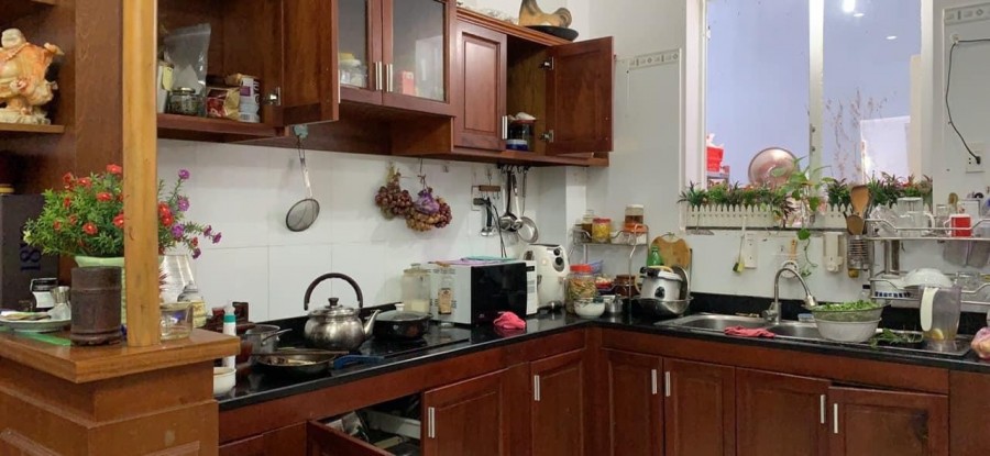 BÁN NHÀ TÂN PHÚ 70m2 5 tầng Giá 7,7 tỷ ngay sát AEON TÂN PHÚCẦN BÁN GẤP