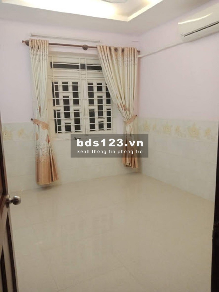 Cho thuê phòng Máy Lạnh Mặt Tiền Cao Lổ, 28 Đến 30m2 Trước Mặt Công Viên - Sát ĐH Công nghệ sài gòn,công viên,