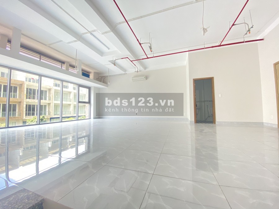 Cho thuê Shophouse Sala KĐT SALA Đại Quang Minh/ 3 sàn tổng DT 228m2 giá 75tr/ tháng LH 0909246874