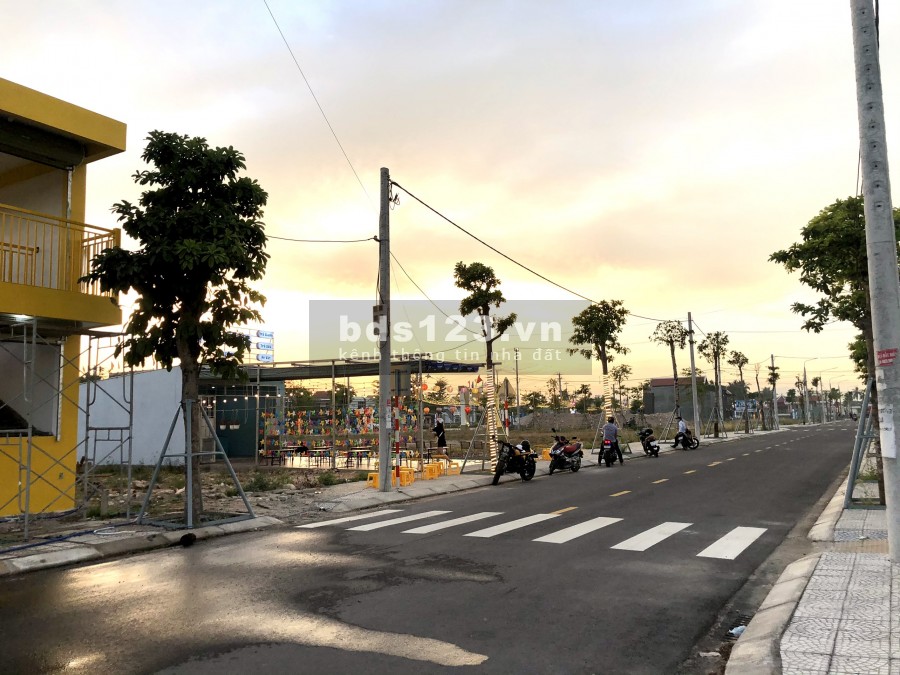 Cần bán lô đất 100m2 gần ngay khu dân cư Miếu Bông - Hòa Phước LH: 038 796 3557