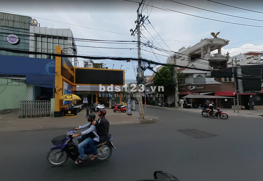 Trường Sơn, P4, 2 mặt tiền sầm uất ngang 8m