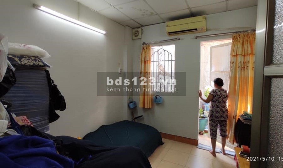 Nhà hiếm 22m2 Âu Cơ, ngang 3,2m, hẻm 3 gác, Quận Tân Bình, chỉ 2 tỷ 35