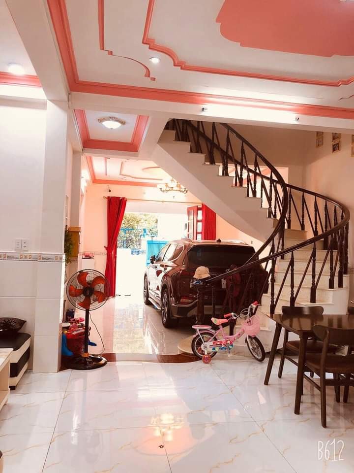 Biệt Thự Vườn 100m, Chính Chủ, Chỉ 14 Tỷ, Nơ Trang Long, Bình Thạnh