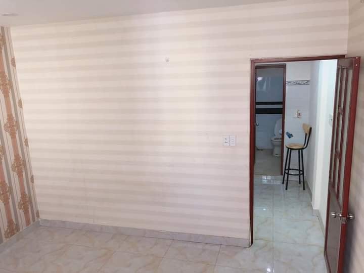 Nhà đường Bùi Thị Xuân, Phường 5, Tân Bình, xách vali ở ngay 40 m2 nhỉnh 4 tỷ