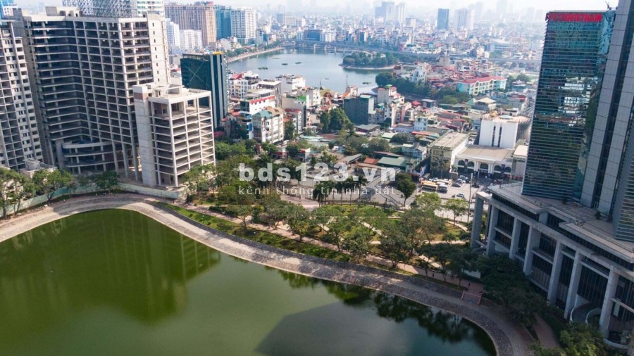 Mở bán căn hộ chung cư cao cấp Quận Ba Đình, ngay công viên Hồ Thành Công