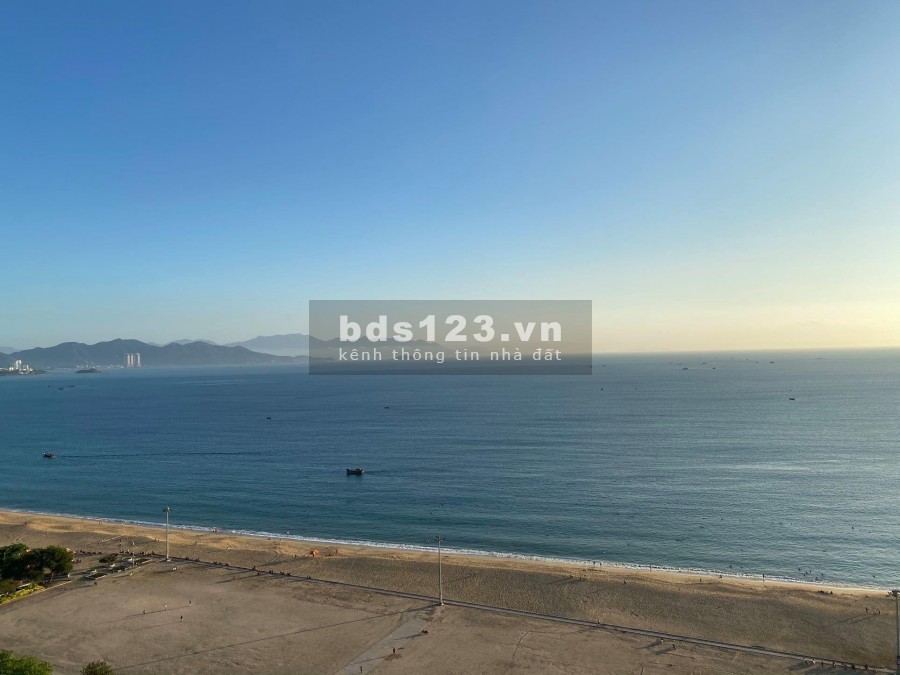 Đất view biển xây được nhà ở. Pháp lý sổ đỏ không trang chấp.