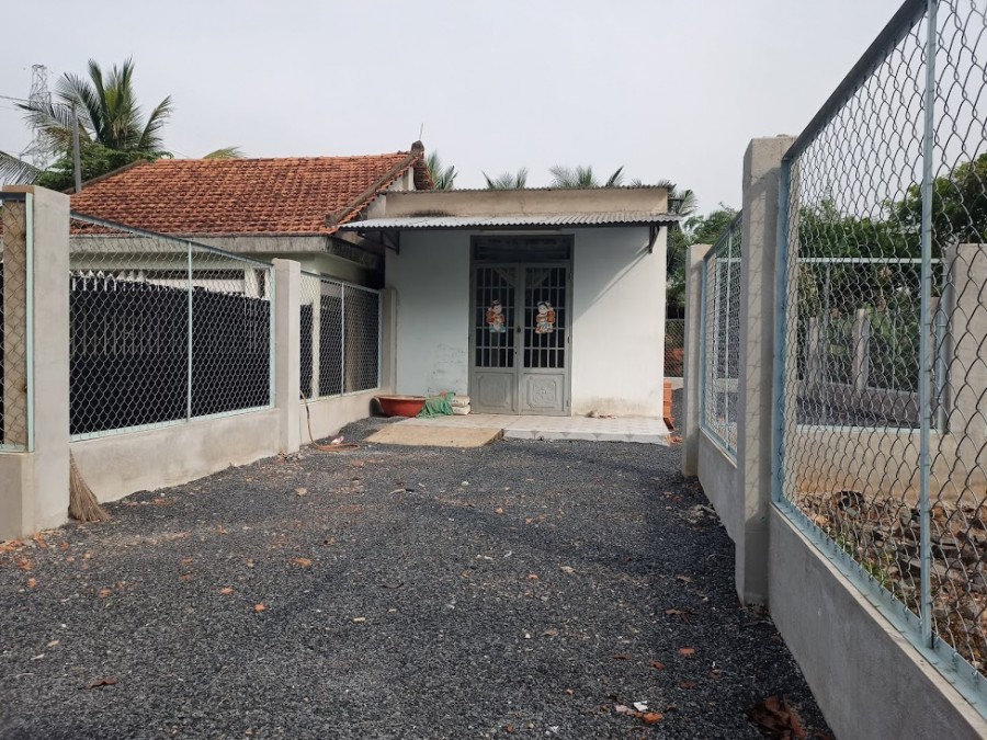 Nhà 150m2 Bửu Hòa,SHR thổ cư 100%. Đường xe hơi vào tận cửa, gần chợ đồn, UBND phường