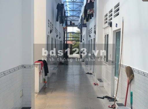 Chủ đi nước ngoài cần bán 7 PHÒNG TRỌ + LÔ ĐẤT mặt tiền đường 12m-Đức Hòa