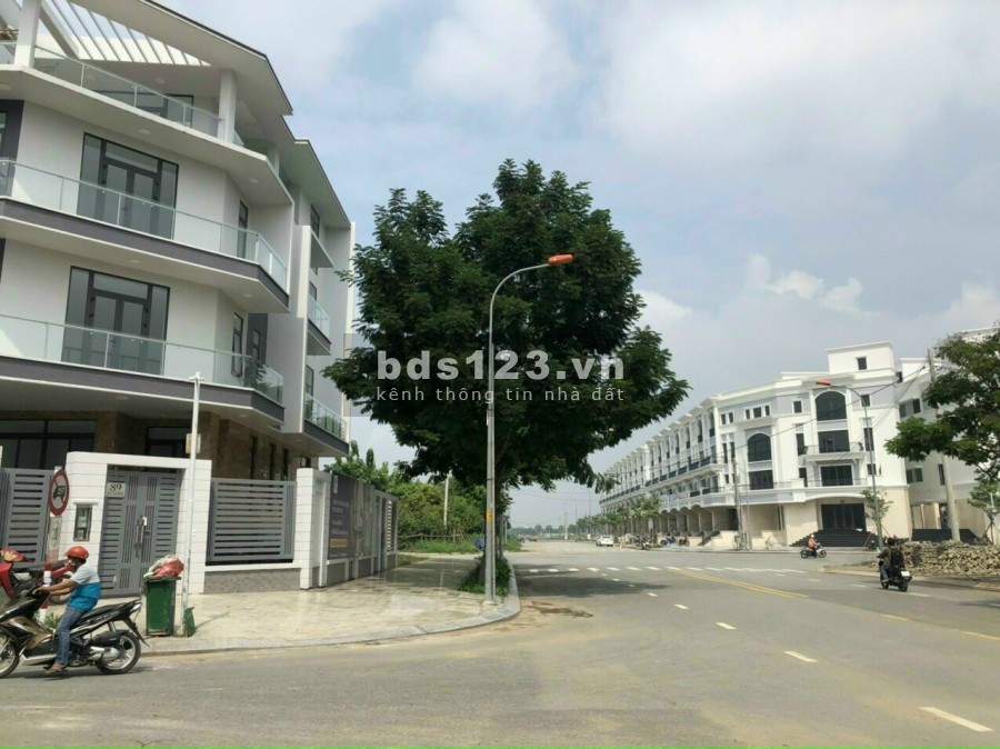 CẦN CHO THUÊ VĂN PHÒNG KHU DÂN CƯ VẠN PHÚC