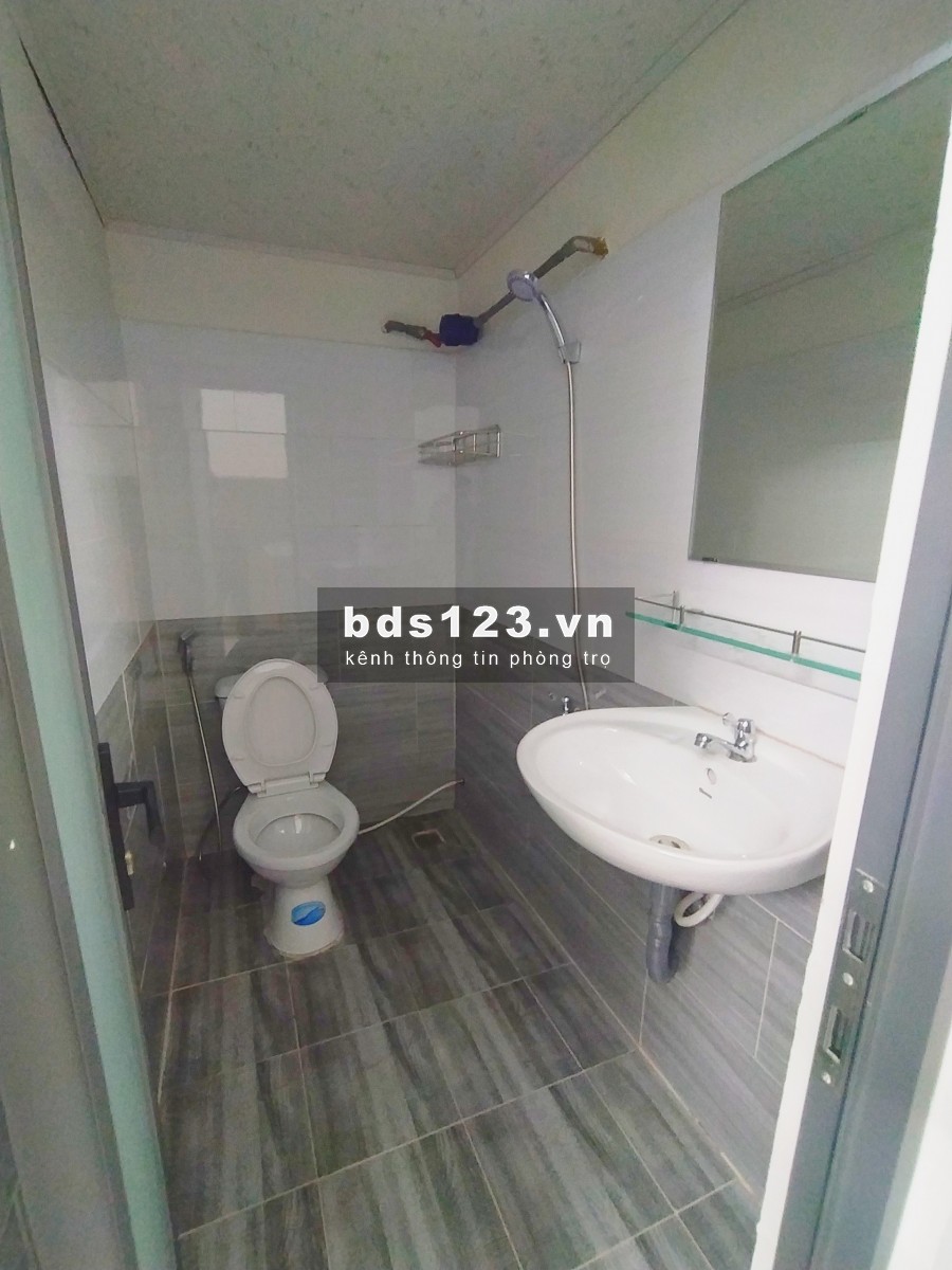 Cho thuê Phòng 30m2 Giá siêu rẻ có gác lững tại Phường 8 Gò Vấp