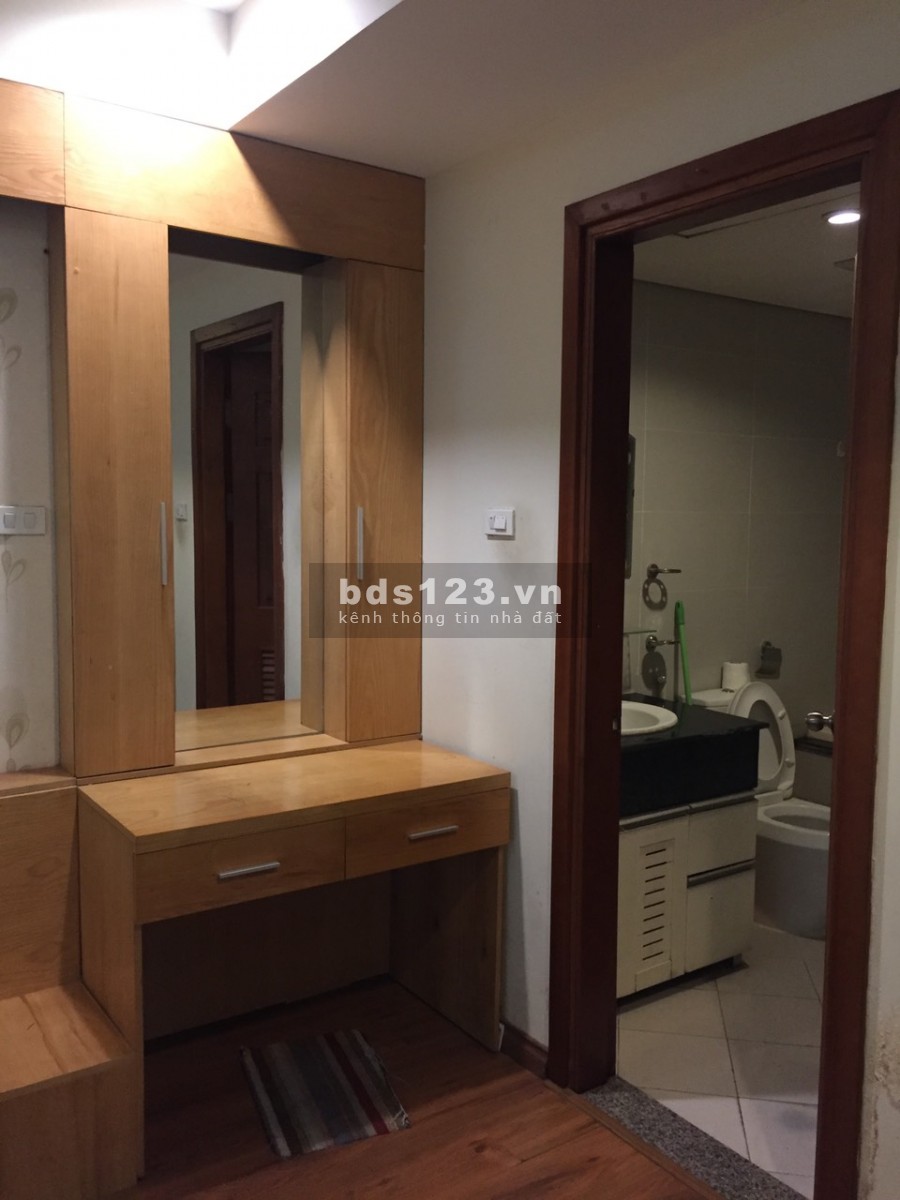 Cho thuê căn chung cư 173 Xuân Thủy 91m2, 2N, full đồ 11tr lh 0387891888